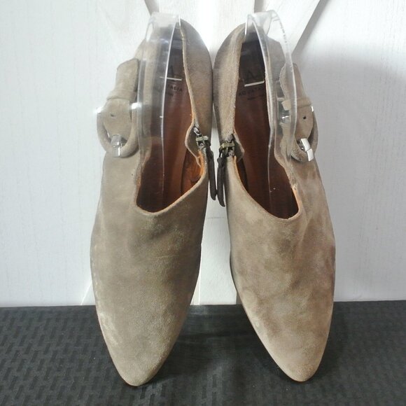 Aquatalia Ferry Suede Leather Bootie - Picture 8 of 12